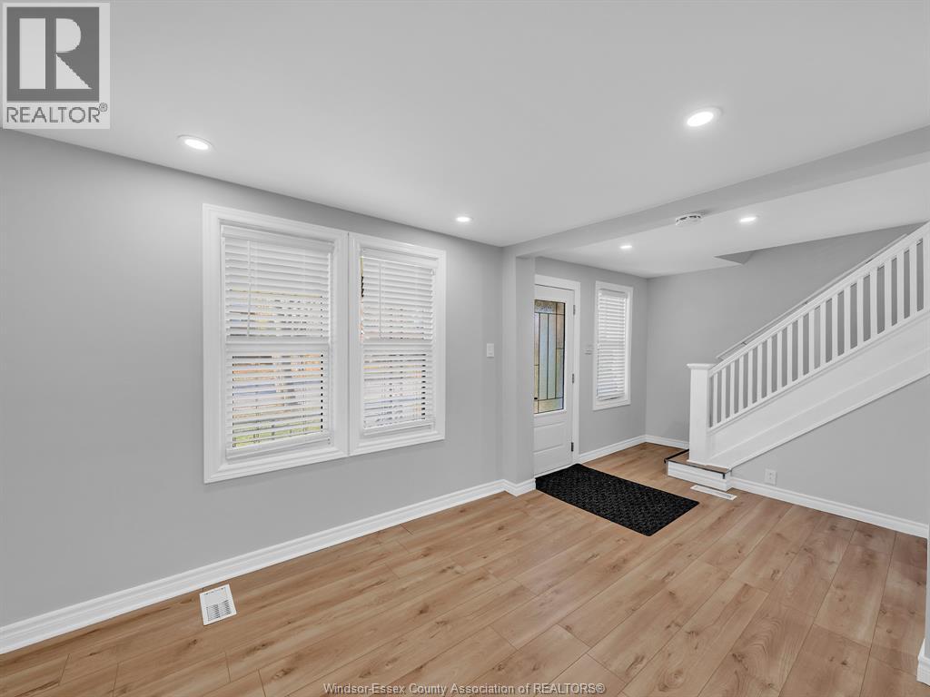 380 Rankin Avenue, Windsor, Ontario  N9B 2R7 - Photo 9 - 25031894