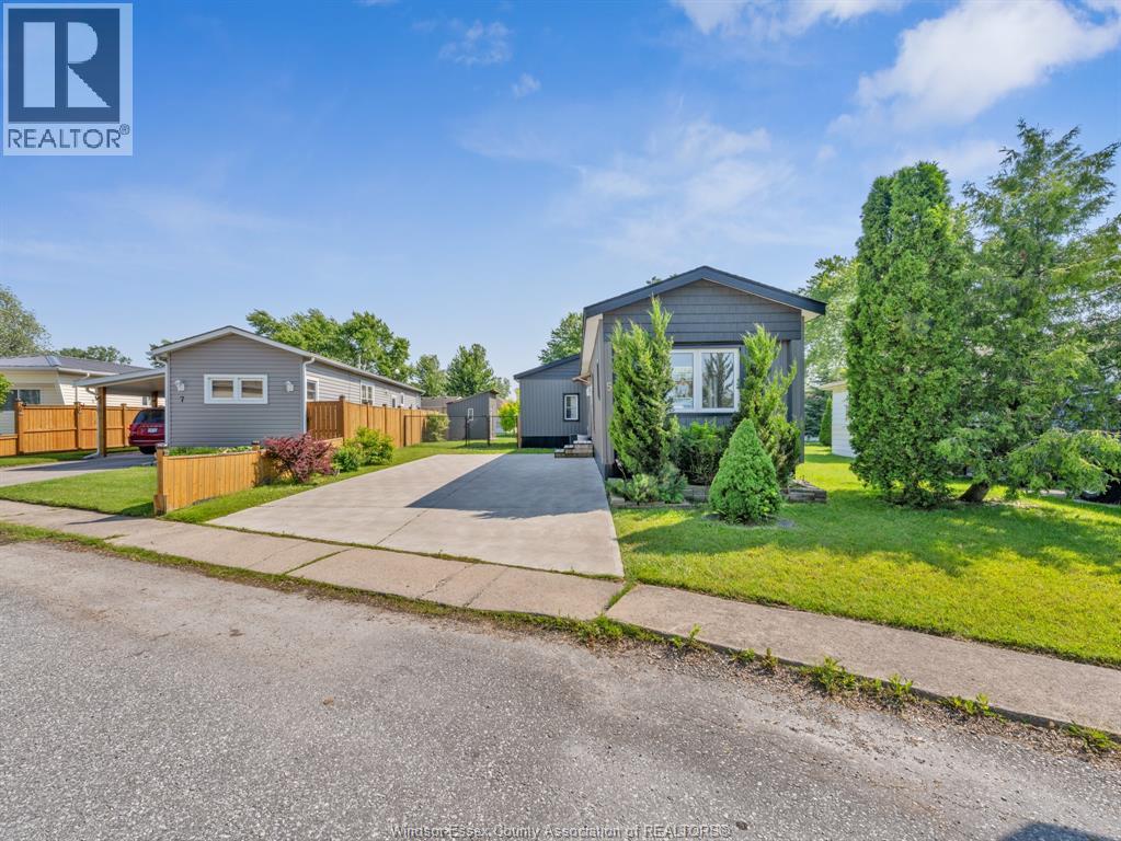 5 Maple Drive, Mcgregor, Ontario  N0R 1J0 - Photo 3 - 25031892