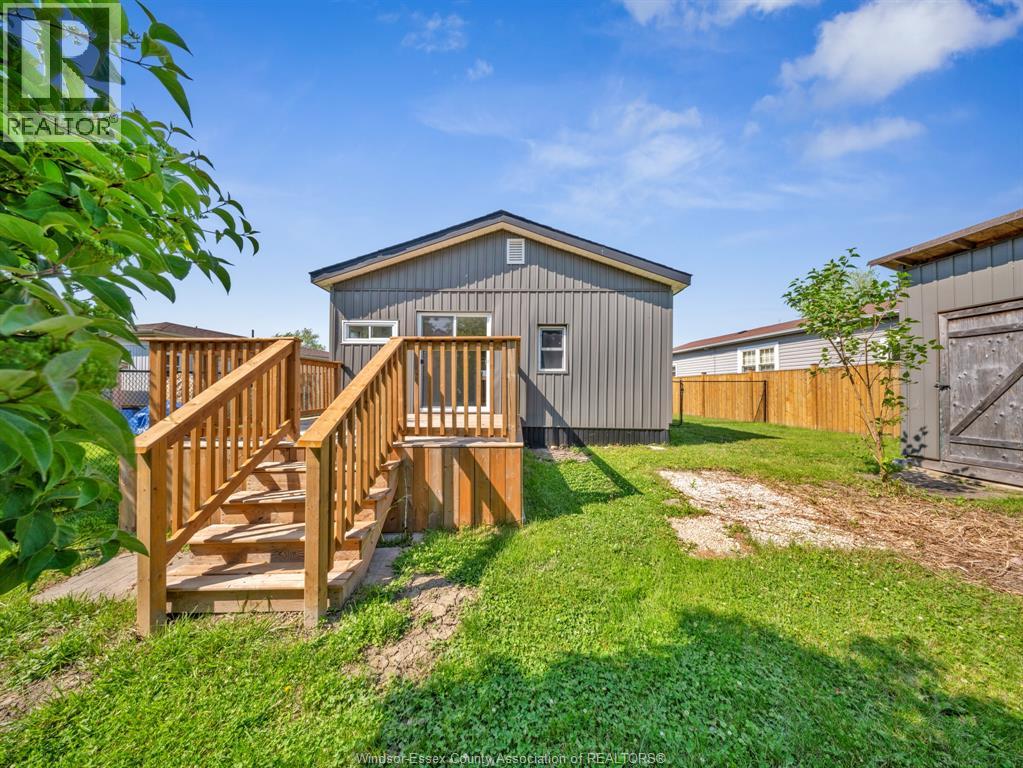 5 Maple Drive, Mcgregor, Ontario  N0R 1J0 - Photo 27 - 25031892