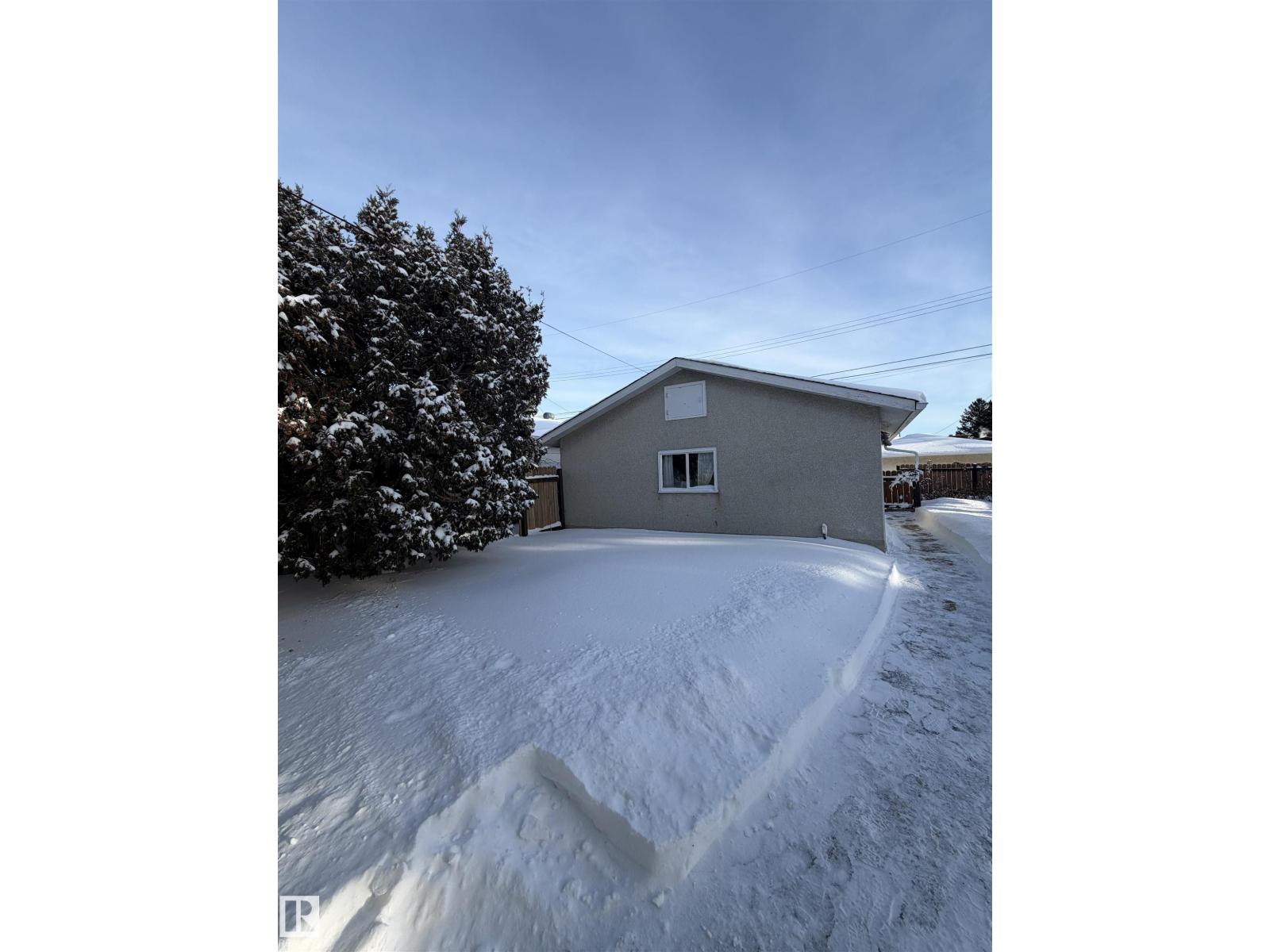 13415 111 St Nw, Edmonton, Alberta  T5E 4Z7 - Photo 3 - E4468393