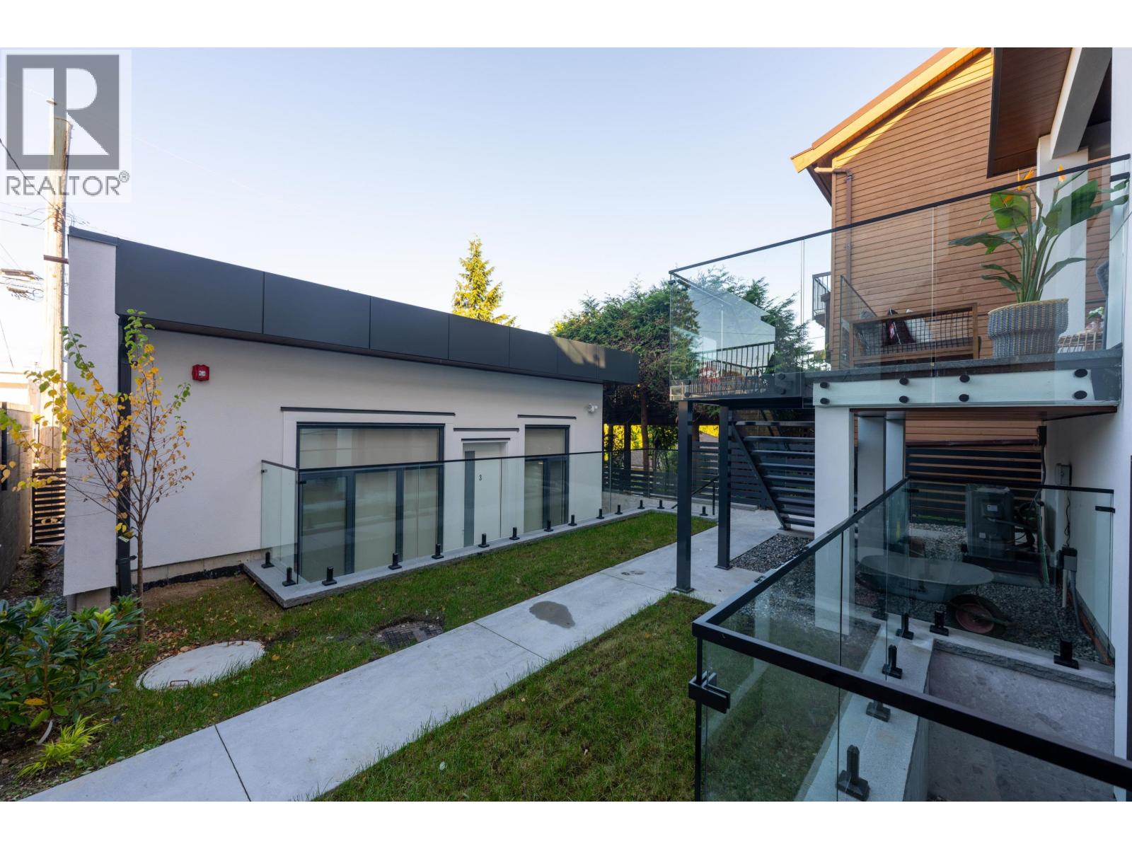 3711 W 24th Avenue, Vancouver, British Columbia  V6S 1L7 - Photo 38 - R3060304