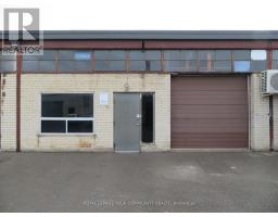 13 - 104 KENHAR DRIVE, Toronto, Ontario