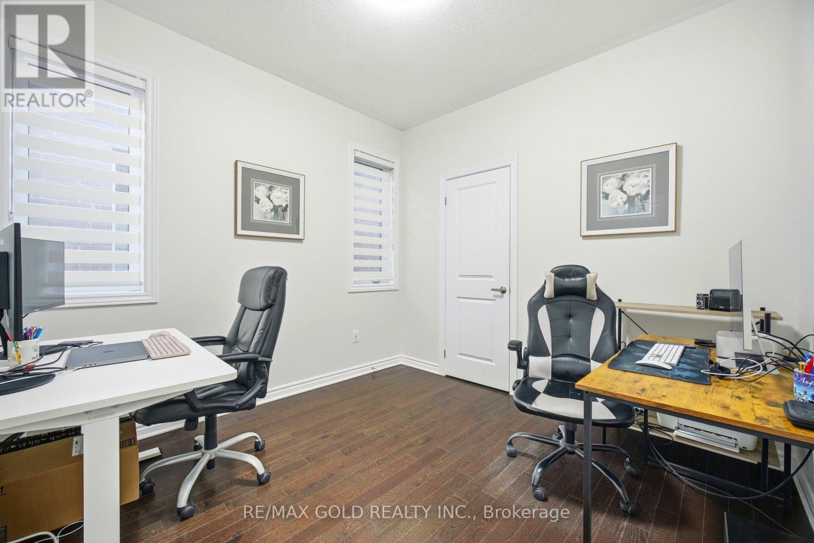 15 Spinland Street, Caledon, Ontario  L7C 4K4 - Photo 36 - W12638518