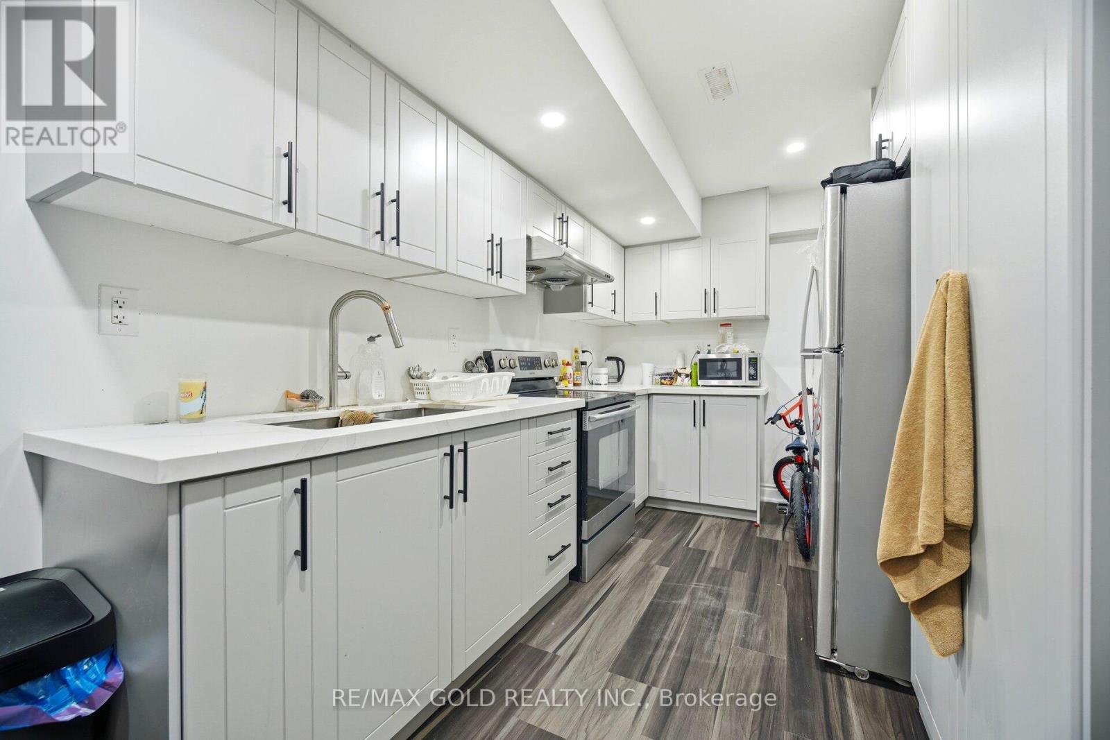 15 Spinland Street, Caledon, Ontario  L7C 4K4 - Photo 39 - W12638518