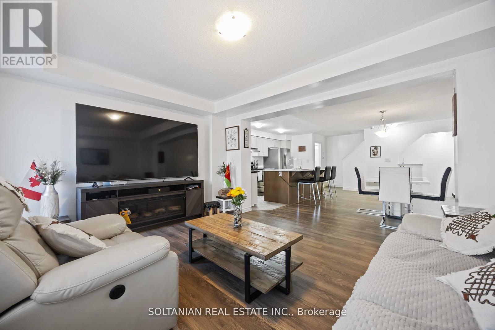 1103 Silk Street, Pickering, Ontario  L1X 0E8 - Photo 7 - E12643124