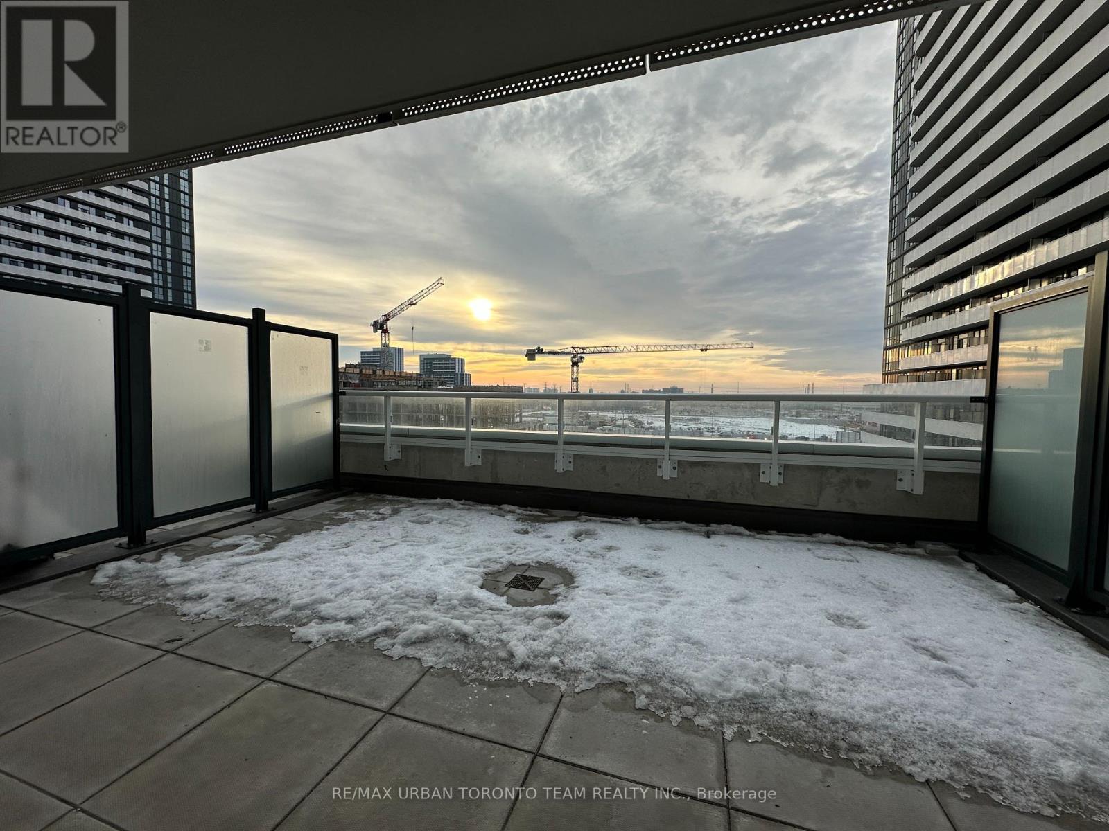 502 - 225 Commerce St Street, Vaughan, Ontario  L4K 0P9 - Photo 8 - N12643140