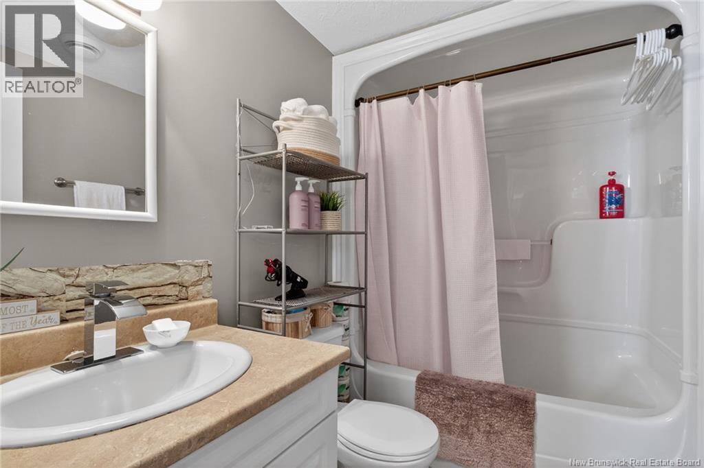17 Cedar Street, Moncton, New Brunswick  E1C 7L1 - Photo 17 - NB131398