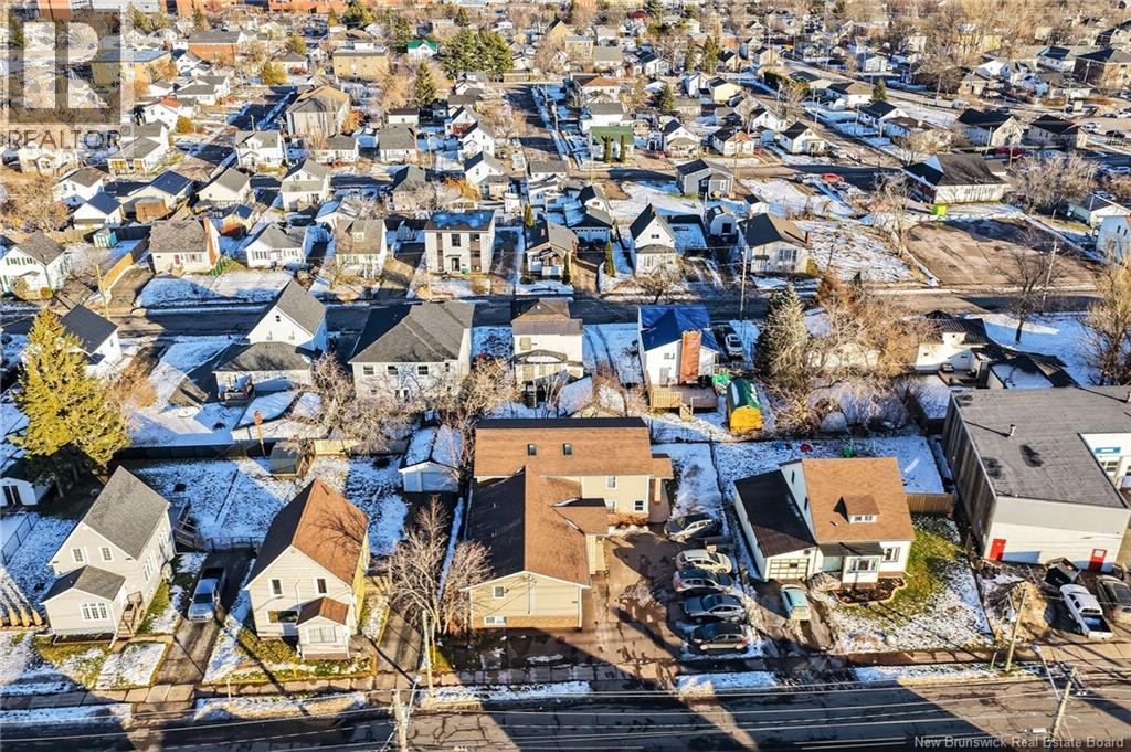 17 Cedar Street, Moncton, New Brunswick  E1C 7L1 - Photo 5 - NB131398
