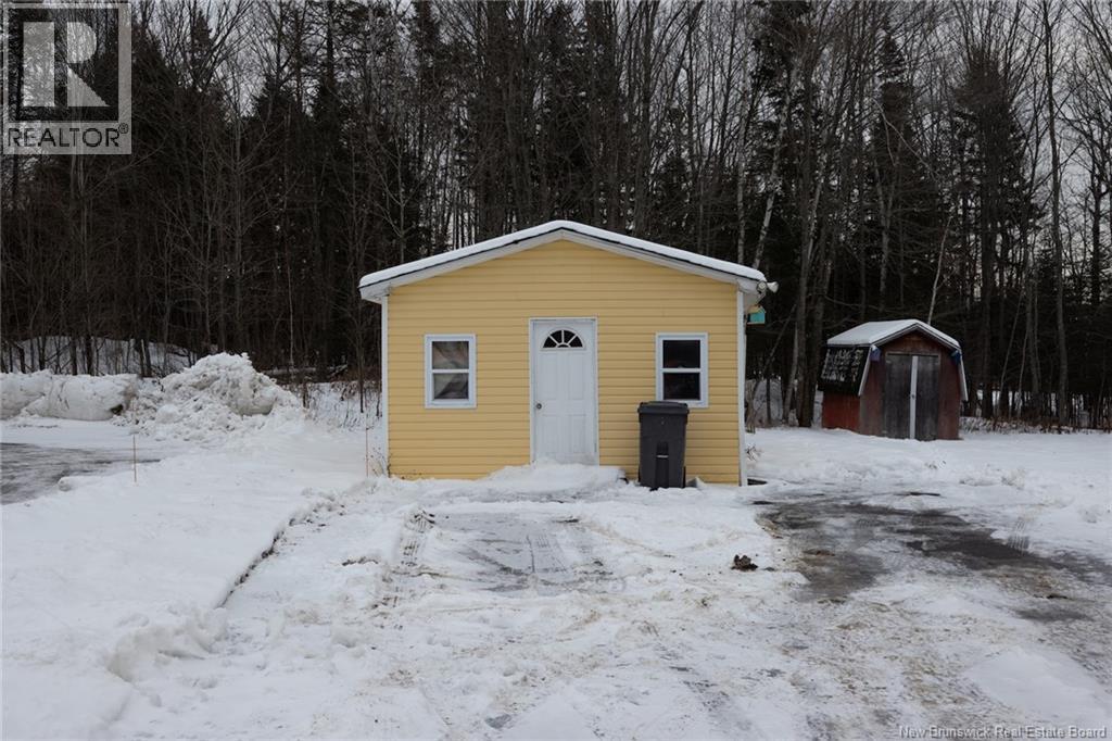 626 Brookside Drive, Fredericton, New Brunswick  E3A 8V2 - Photo 19 - NB131388