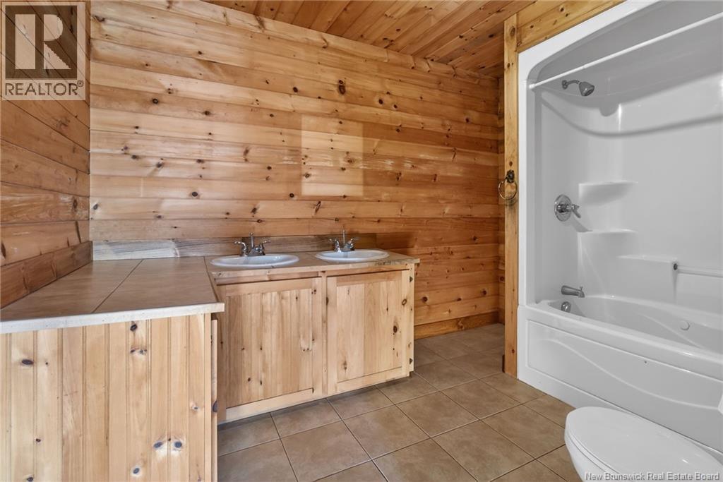 301 Ch Trois Ruisseaux, Cap-Pelé, New Brunswick  E4N 3A1 - Photo 30 - NB131345
