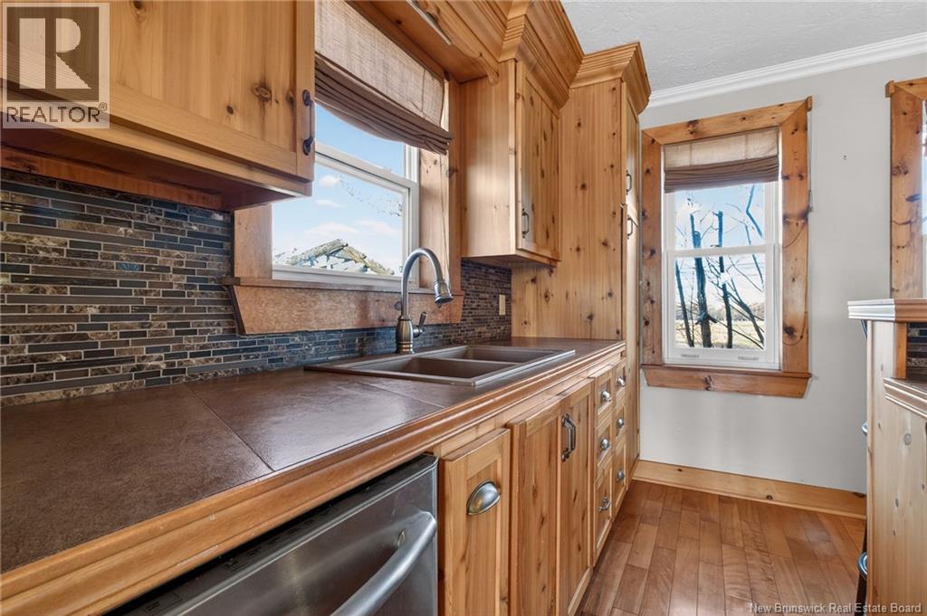 301 Ch Trois Ruisseaux, Cap-Pelé, New Brunswick  E4N 3A1 - Photo 37 - NB131345