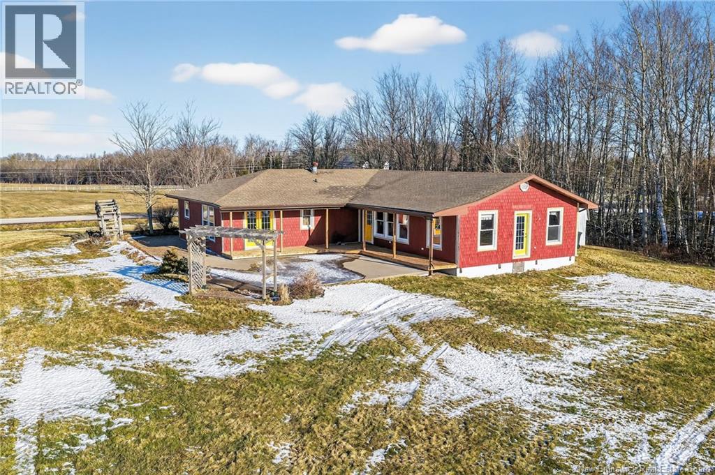 301 Ch Trois Ruisseaux, Cap-Pelé, New Brunswick  E4N 3A1 - Photo 5 - NB131345