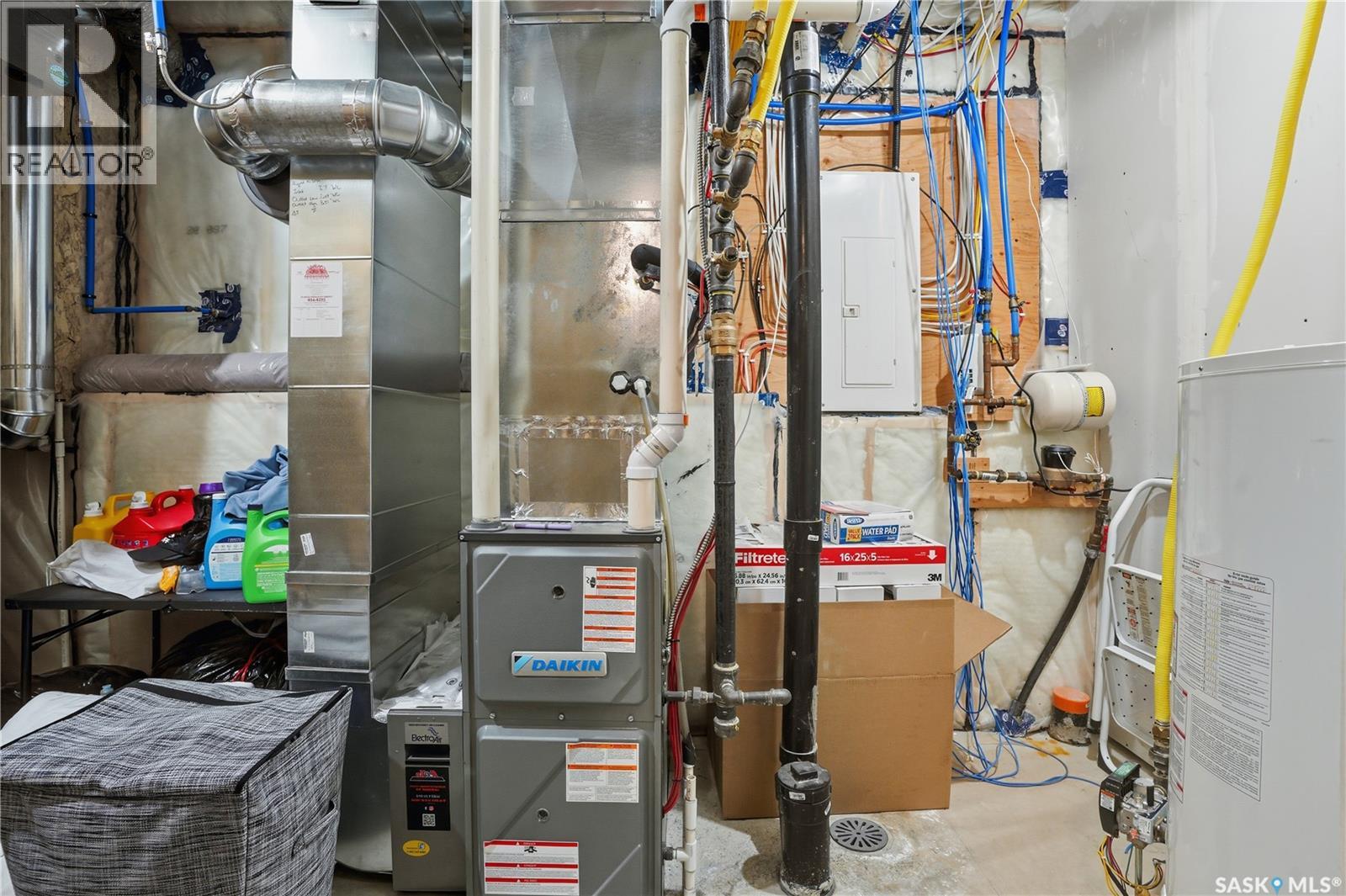 746 Bentley Manor, Saskatoon, Saskatchewan  S7L 6P2 - Photo 32 - SK025788