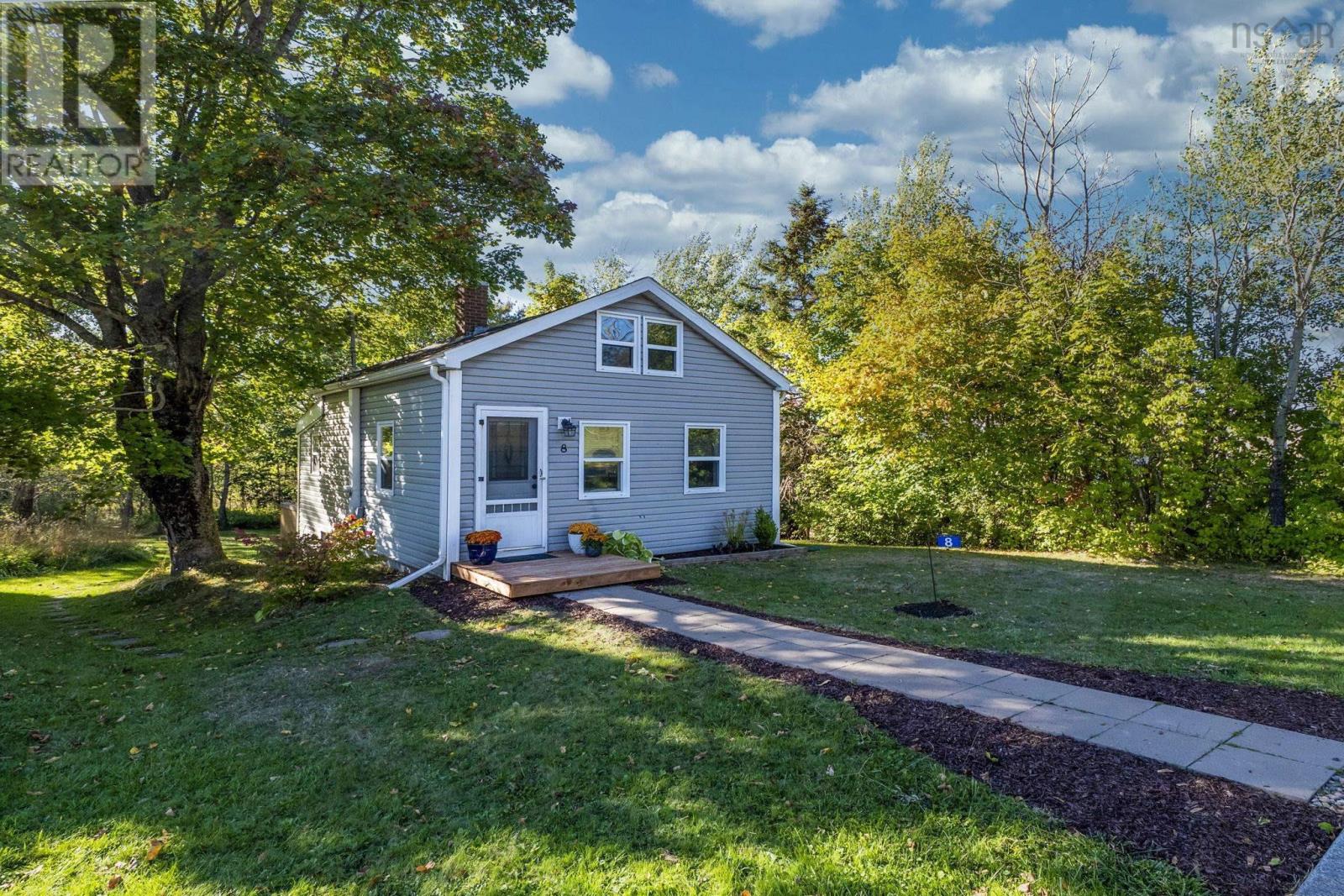 8 Bakery Lane, Enfield, Nova Scotia