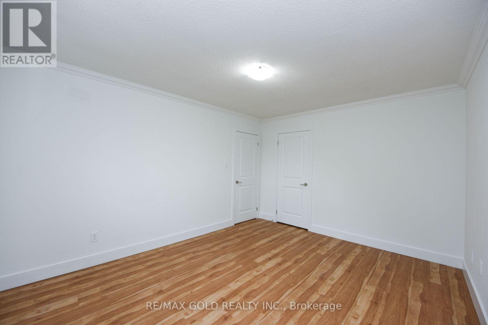 51 Malcolm Crescent, Brampton, Ontario  L6S 3C7 - Photo 16 - W12643112