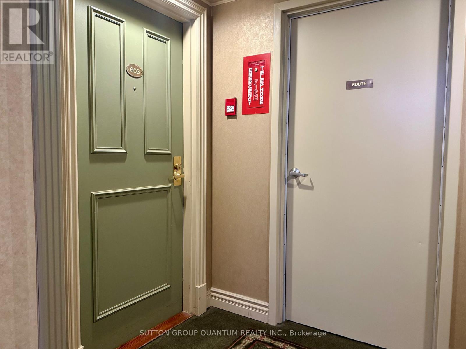 603 - 3700 Kaneff Crescent, Mississauga, Ontario  L5A 4B8 - Photo 3 - W12643146