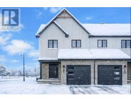 217 PEACOCK DRIVE, Russell, Ontario