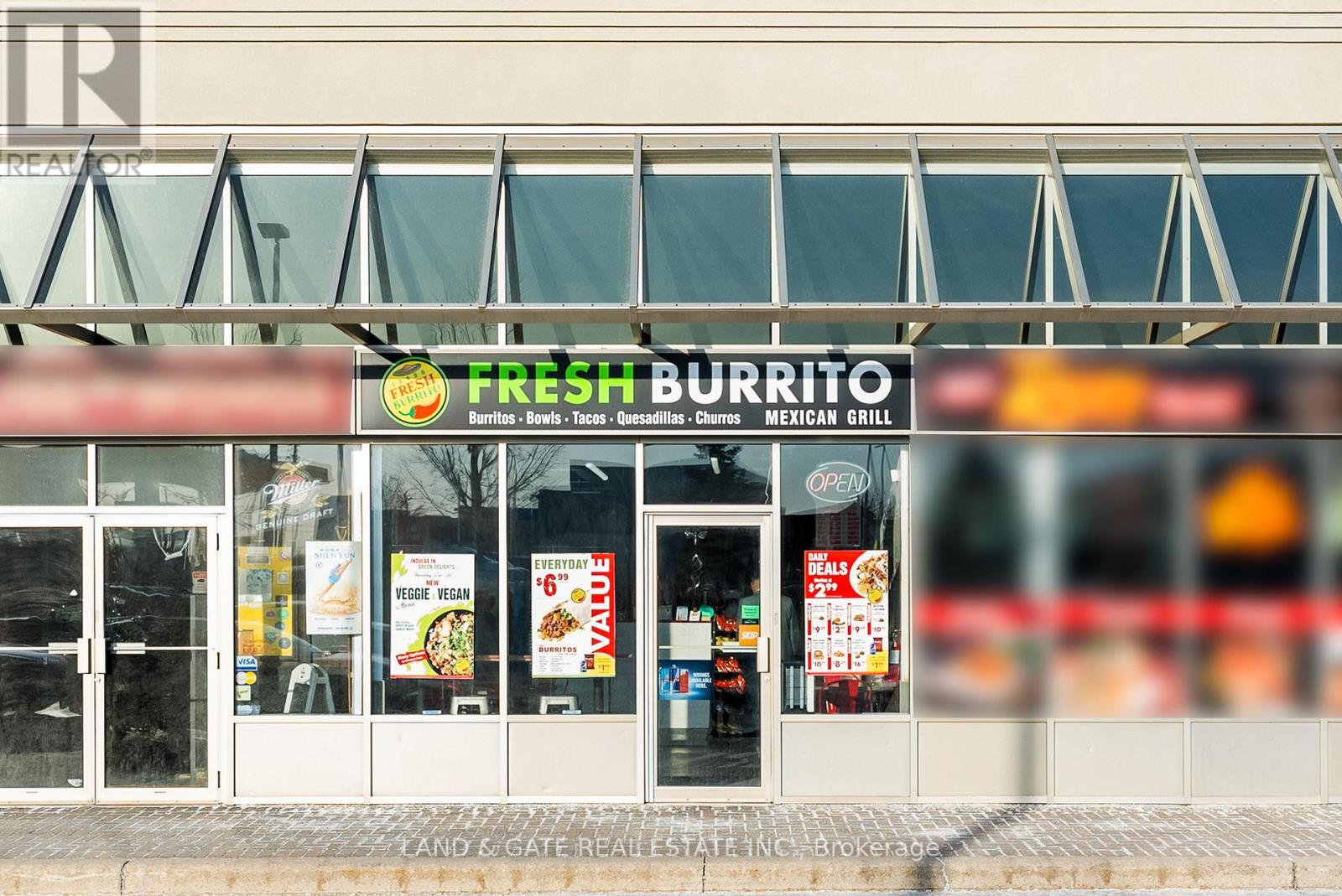 D3 - 2501 Third Line, Oakville, Ontario  L6M 5A9 - Photo 1 - W12643242