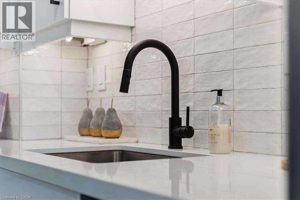 2007 James Street Unit# 1405, Burlington, Ontario  L7R 0G7 - Photo 13 - 40783844