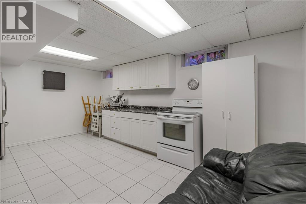 10 Vega Crescent, Stoney Creek, Ontario  L8E 4S7 - Photo 33 - 40786574