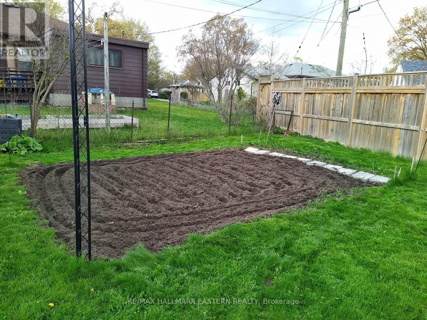 845 Gilbert Street, Peterborough, Ontario  K9H 6G6 - Photo 37 - X12643218