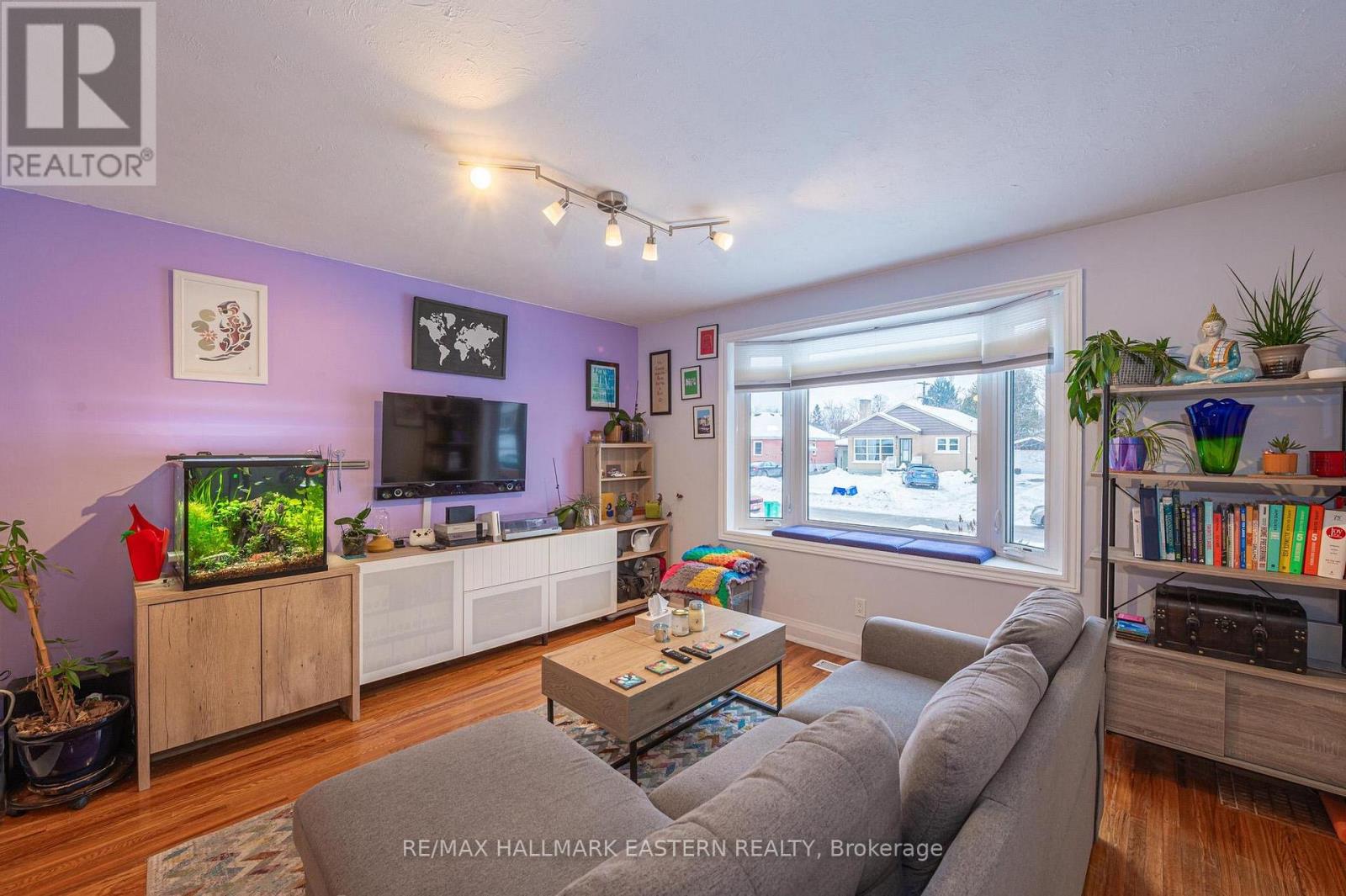 845 Gilbert Street, Peterborough, Ontario  K9H 6G6 - Photo 4 - X12643218