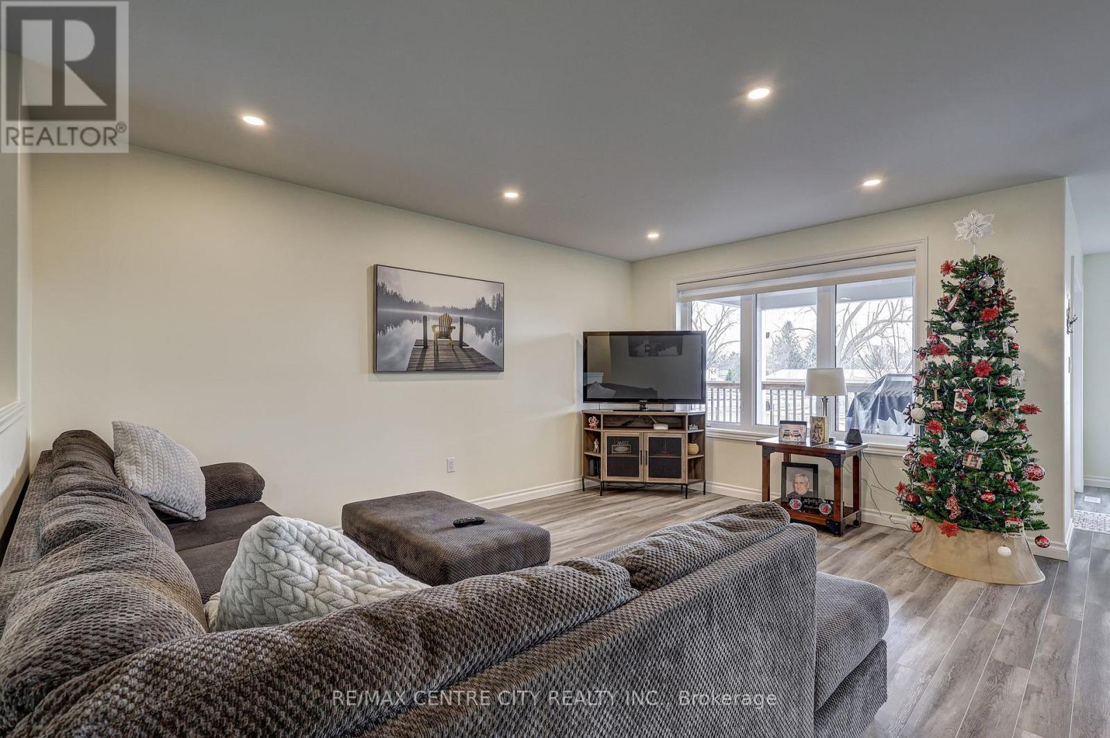 27 Ann Street, Bayham, Ontario  N0J 1Z0 - Photo 10 - X12643190