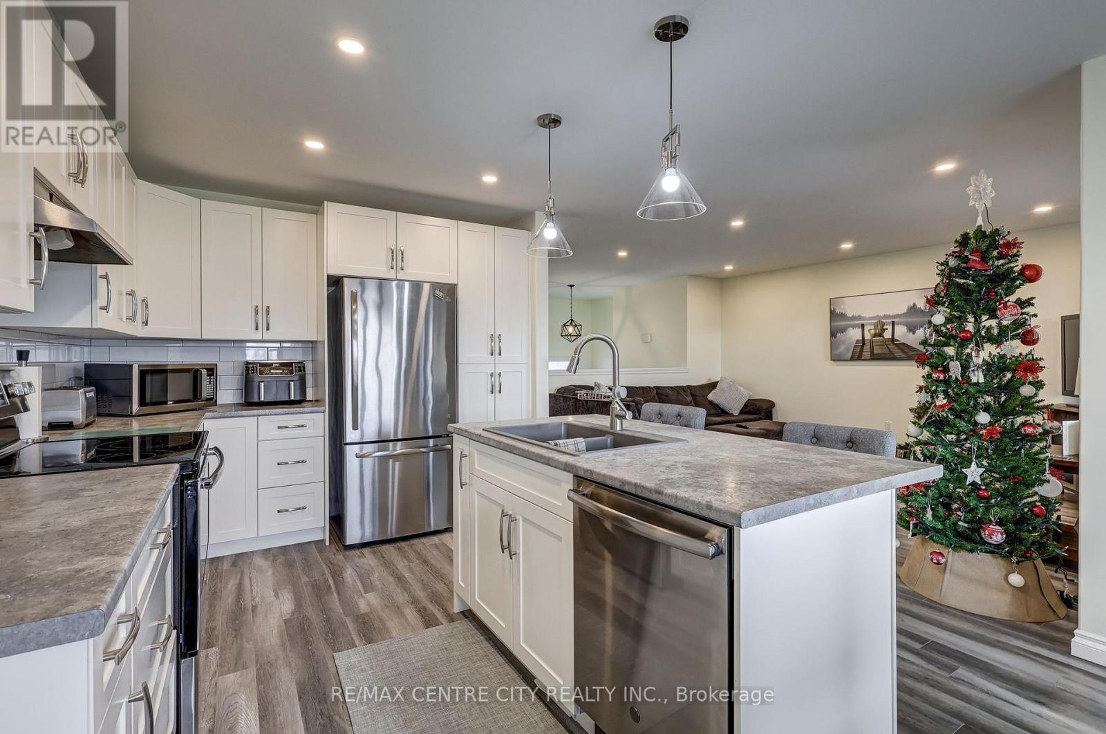 27 Ann Street, Bayham, Ontario  N0J 1Z0 - Photo 13 - X12643190