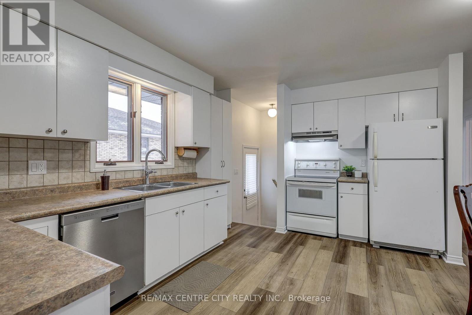 95 Dufferin Street, Aylmer, Ontario  N5H 2L9 - Photo 12 - X12643194