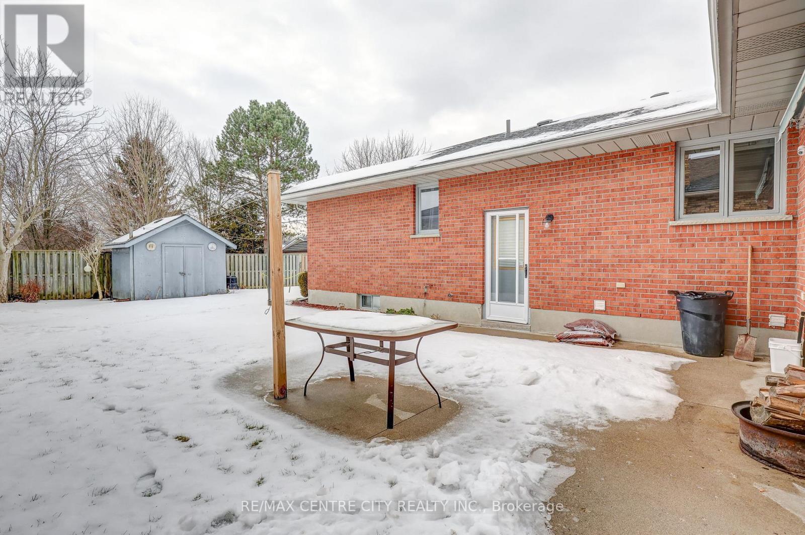 95 Dufferin Street, Aylmer, Ontario  N5H 2L9 - Photo 4 - X12643194