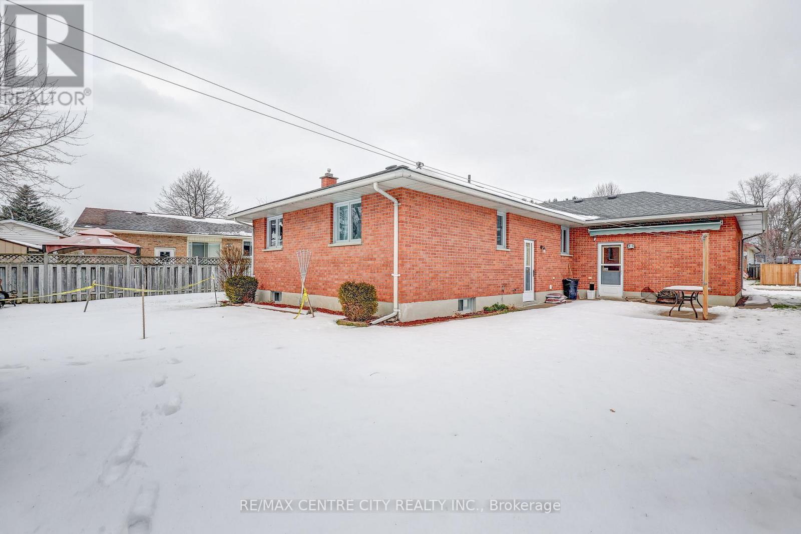 95 Dufferin Street, Aylmer, Ontario  N5H 2L9 - Photo 5 - X12643194