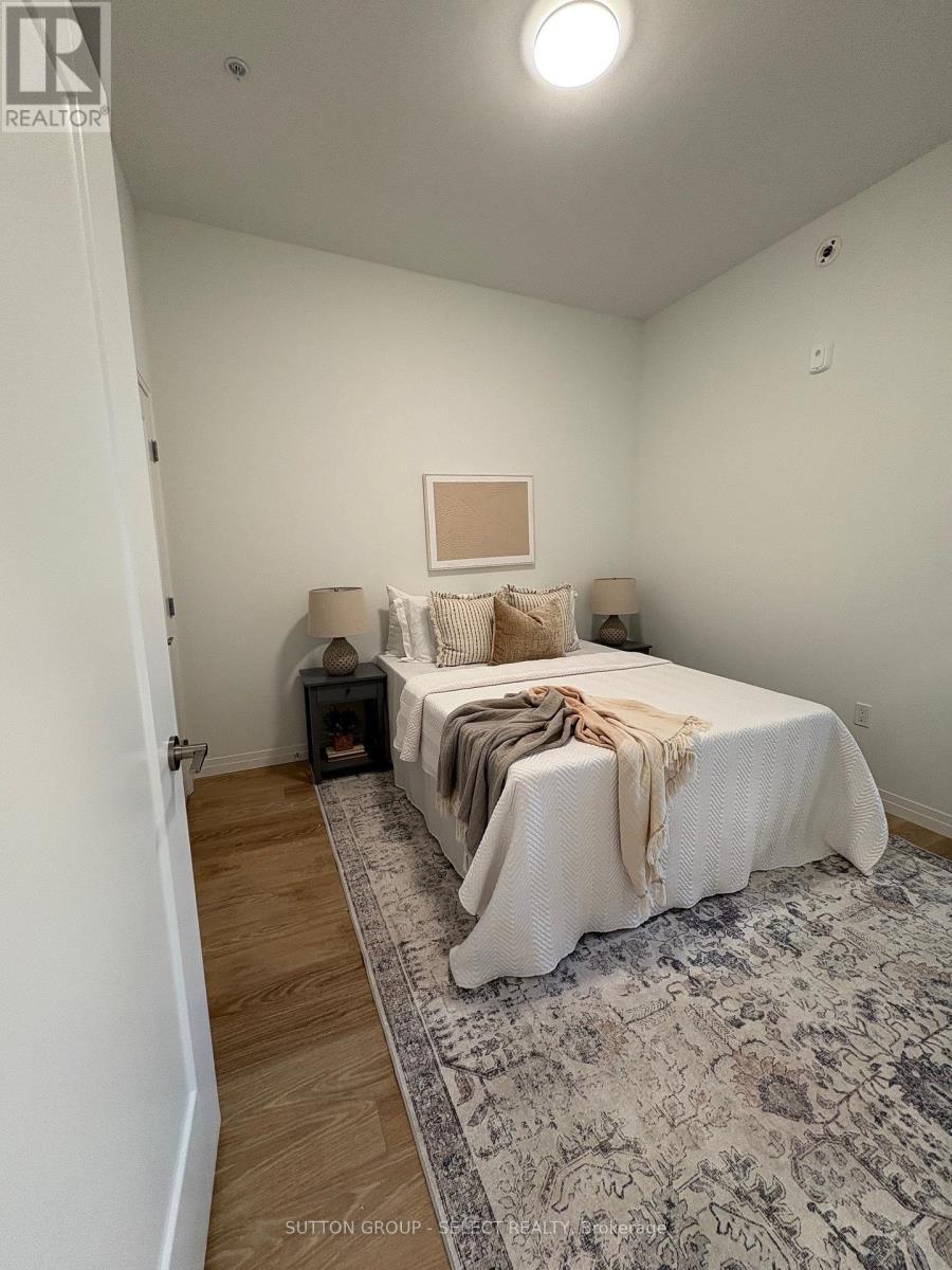 107 - 351 Hill Street, London East, Ontario  N6B 2M1 - Photo 7 - X12643256