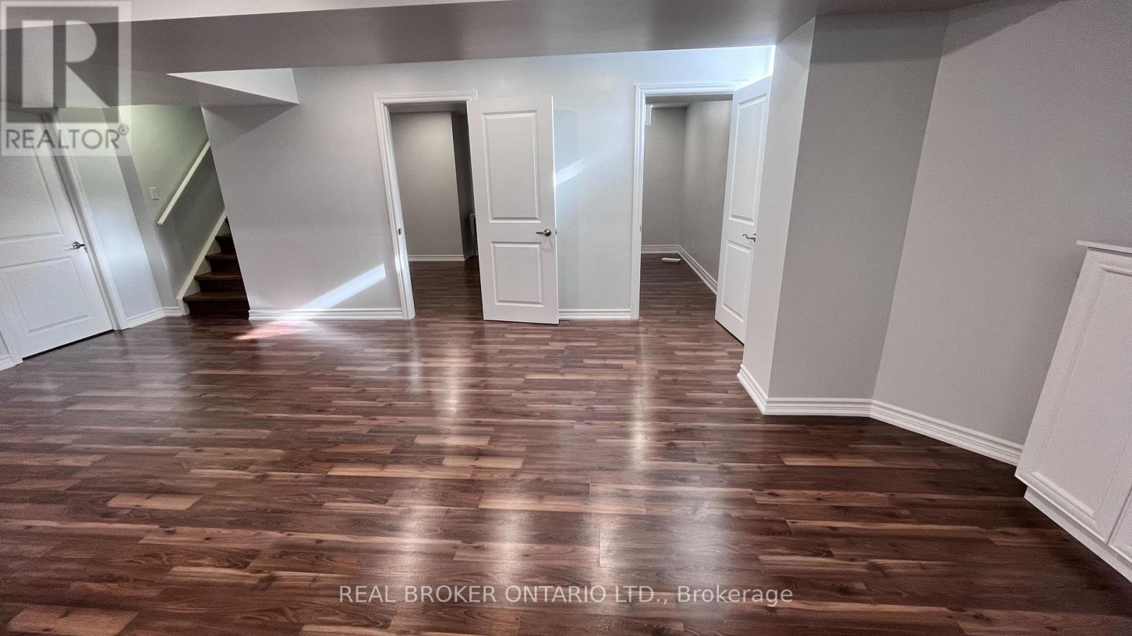 Basement Apartment - 15 Birchpark Drive, Whitby, Ontario  L1R 3P2 - Photo 7 - E12637636