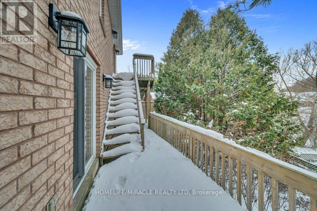 114 Glencliffe Court, Kitchener, Ontario  N2B 3X1 - Photo 39 - X12643100