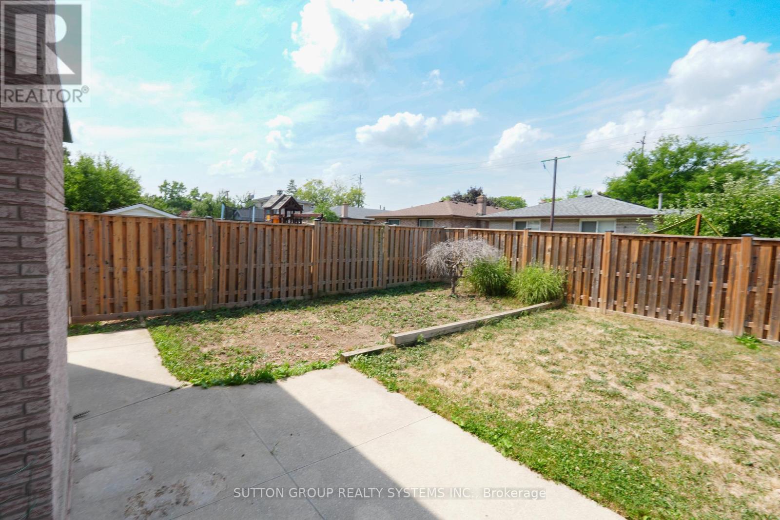 101 Henley Drive, Hamilton, Ontario  L8E 4M3 - Photo 40 - X12643104