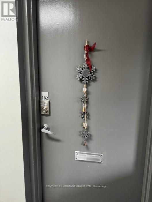 182 - 17 Old Pine Trail, St. Catharines, Ontario  L2M 6P9 - Photo 2 - X12643142