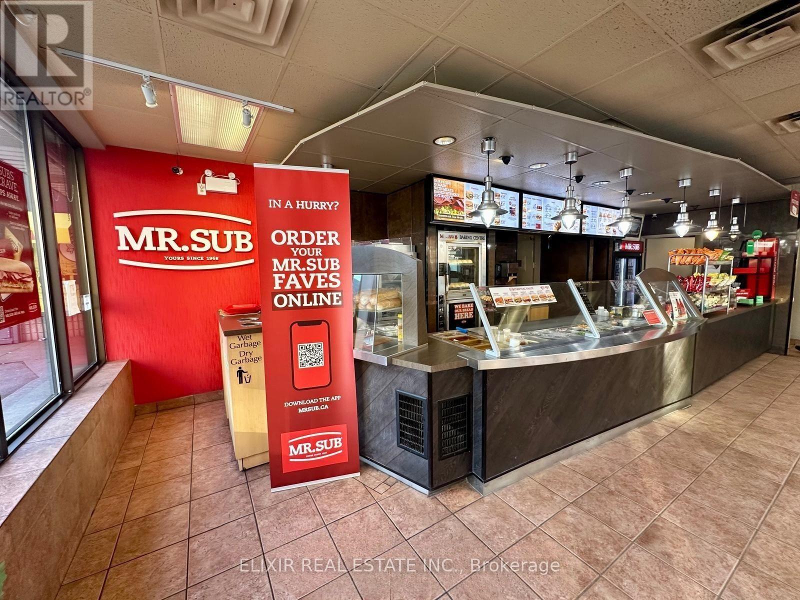 478 King Street E, Hamilton, Ontario  L8N 1C8 - Photo 6 - X12643166