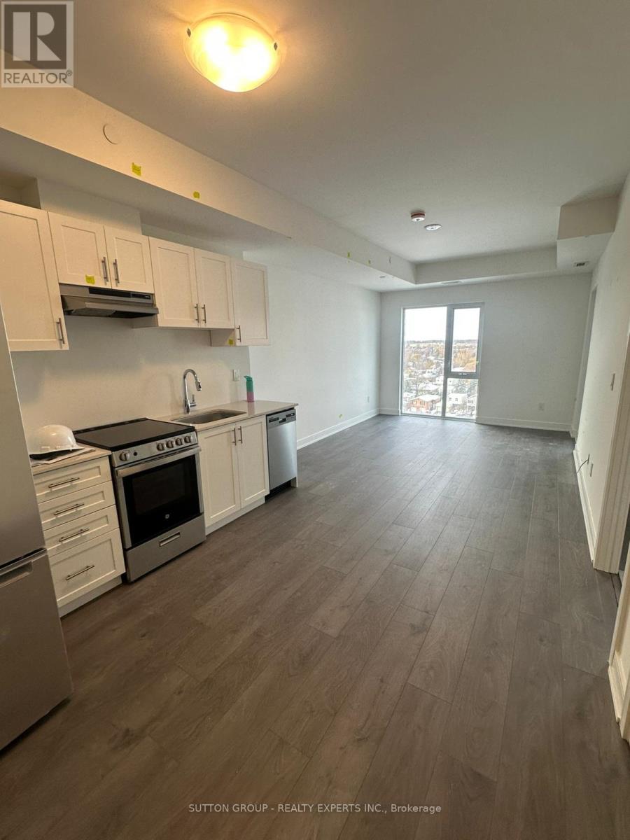 B1002 - 715 Davis Drive, Newmarket, Ontario  L3Y 0J2 - Photo 4 - N12513080