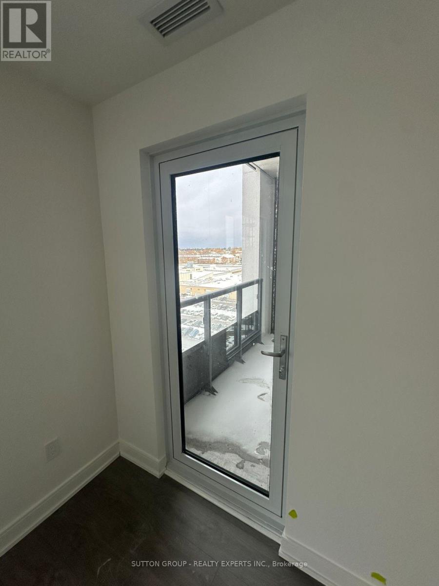 B1002 - 715 Davis Drive, Newmarket, Ontario  L3Y 0J2 - Photo 12 - N12513080