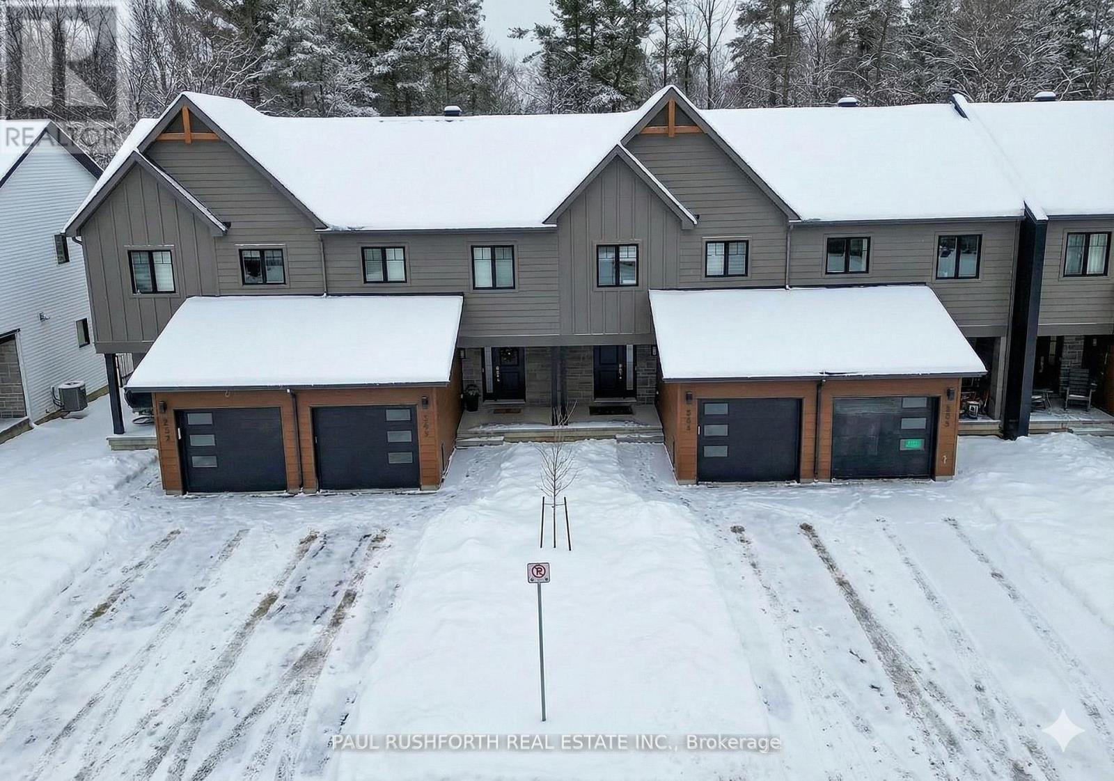 232 PEACOCK DRIVE, Russell, Ontario