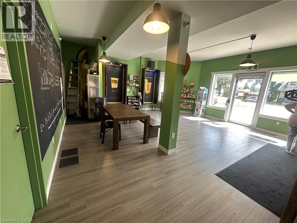 257 Dundas Street, Woodstock, Ontario  N4S 1A9 - Photo 12 - 40794398