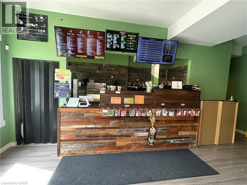 257 Dundas Street, Woodstock, Ontario  N4S 1A9 - Photo 2 - 40794398