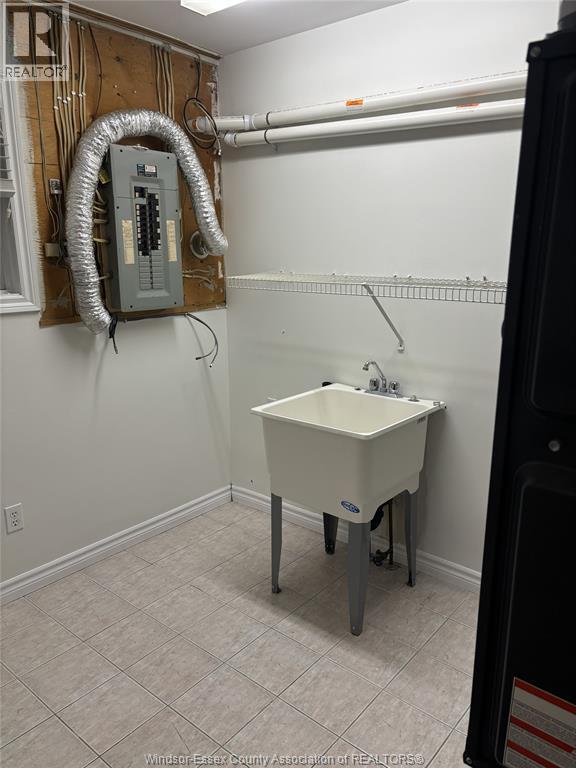 1050 Hickory Road Unit# 2, Windsor, Ontario  N8Y 3S1 - Photo 9 - 25031899