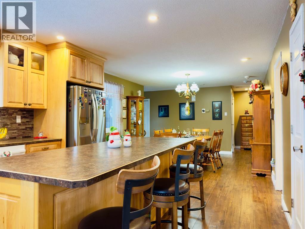 7605 29 Avenue, Coleman, Alberta  T0K 0M0 - Photo 10 - A2275772