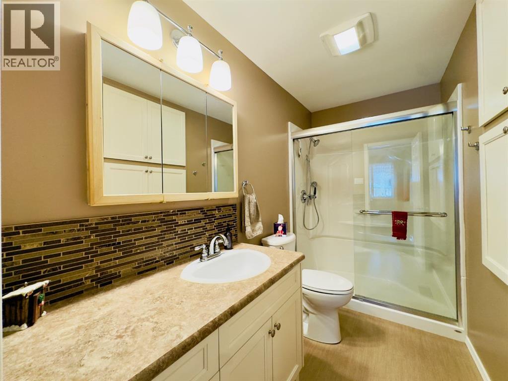 7605 29 Avenue, Coleman, Alberta  T0K 0M0 - Photo 14 - A2275772