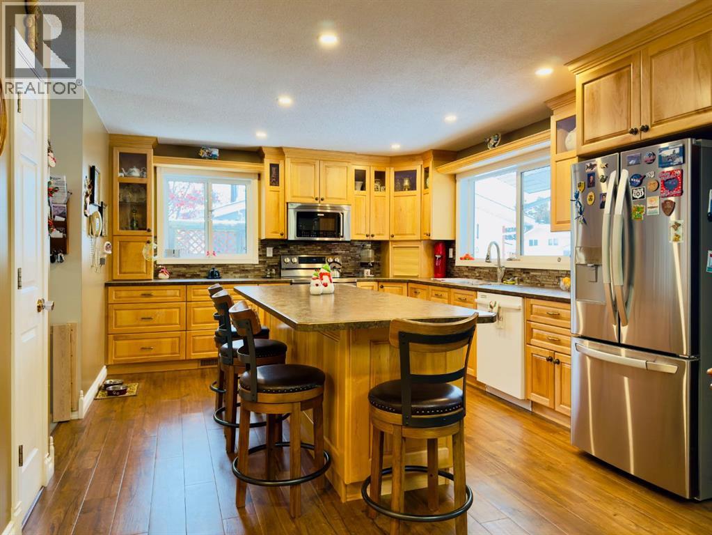 7605 29 Avenue, Coleman, Alberta  T0K 0M0 - Photo 9 - A2275772