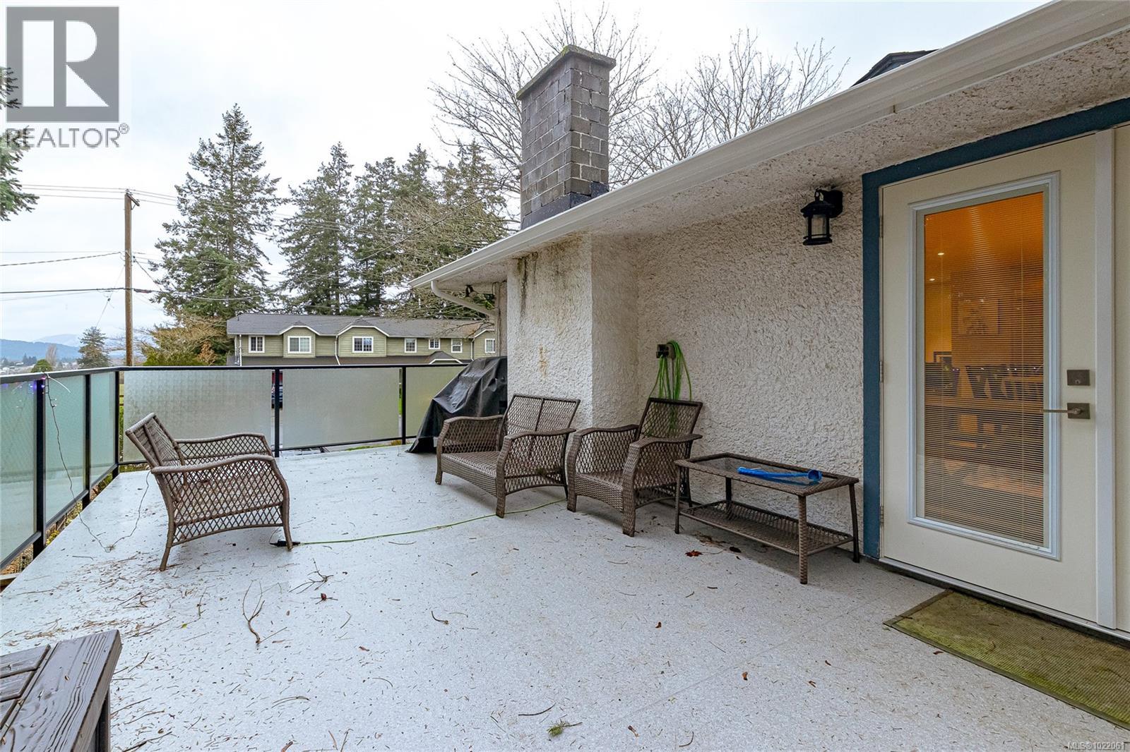 7227 Seabrook Rd, Central Saanich, British Columbia  V8M 1M5 - Photo 35 - 1022061