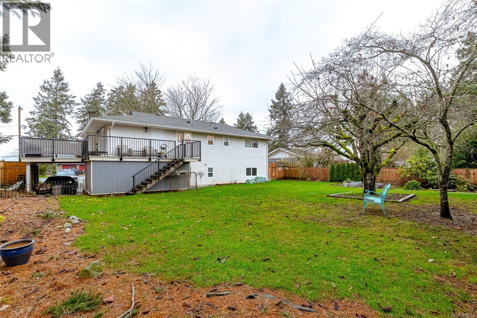 7227 Seabrook Rd, Central Saanich, British Columbia  V8M 1M5 - Photo 42 - 1022061