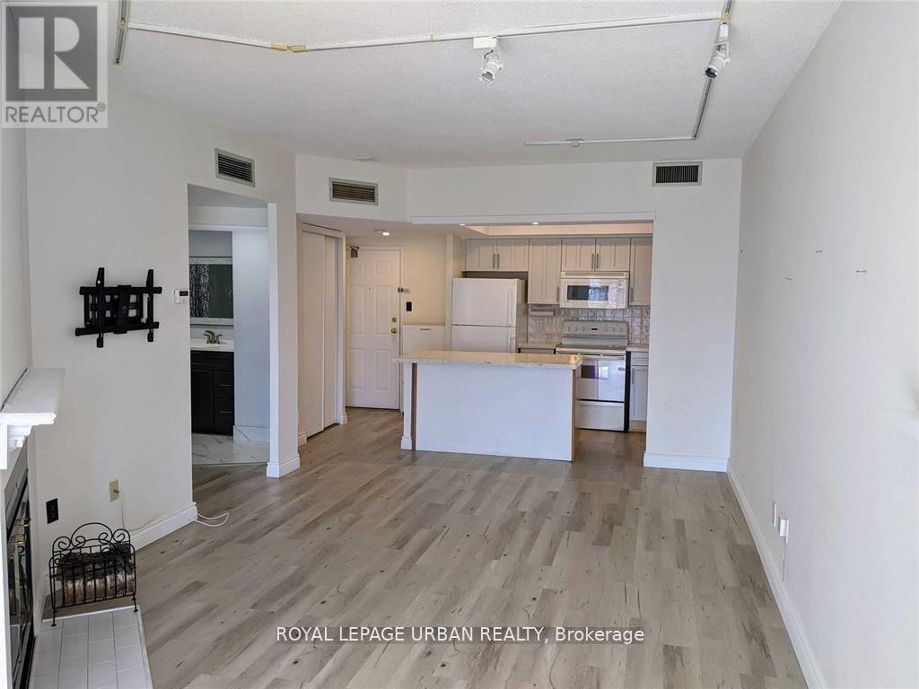 918 - 65 Scadding Avenue, Toronto, Ontario  M5A 4L1 - Photo 10 - C12643200