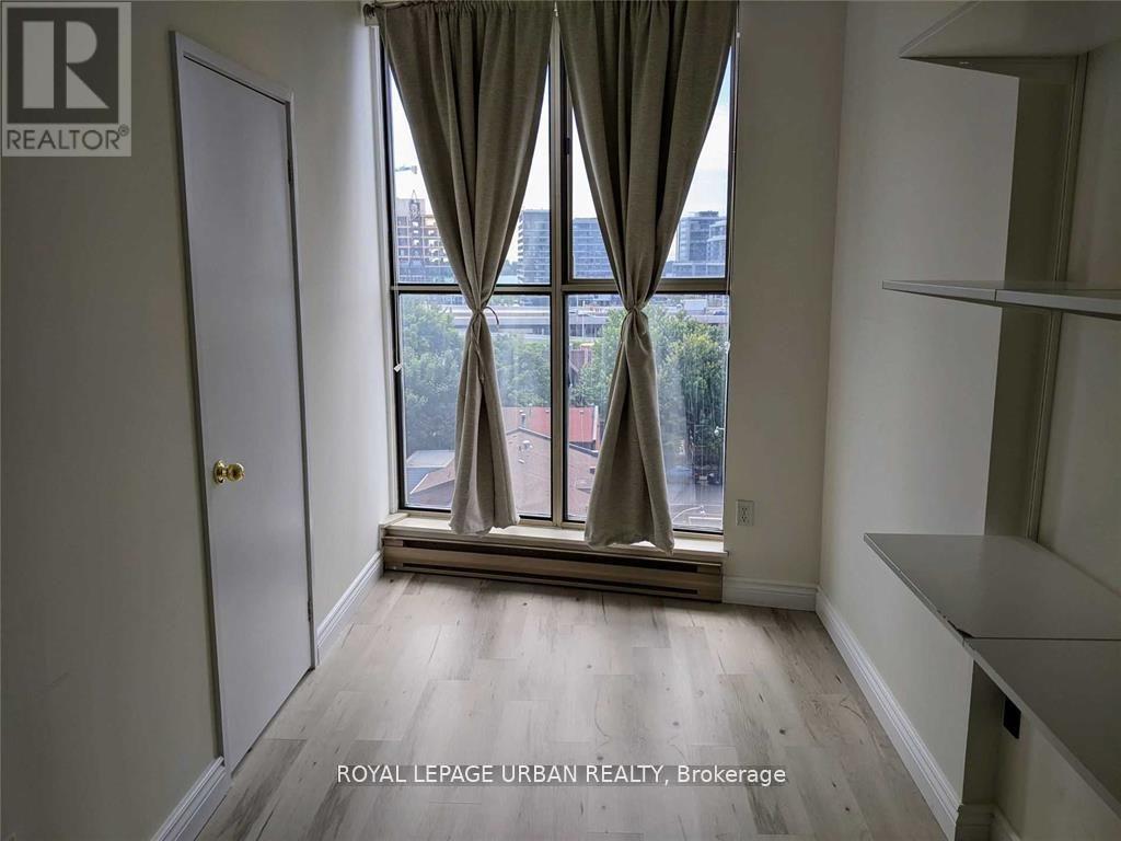 918 - 65 Scadding Avenue, Toronto, Ontario  M5A 4L1 - Photo 13 - C12643200